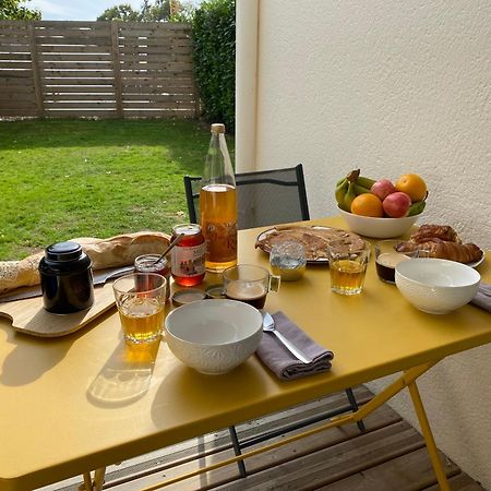 La Pause De Merimee - Jardin - Parking Vannes Exterior photo
